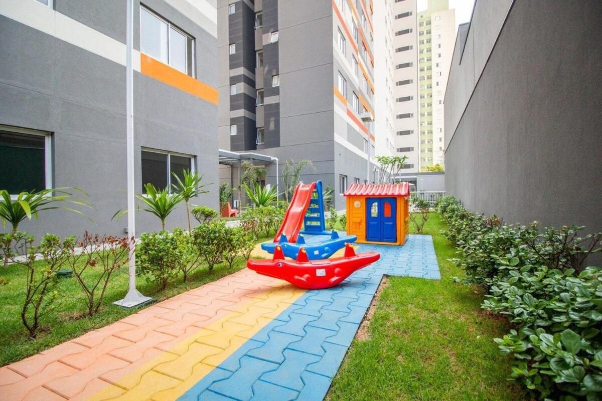 Gracioso No Bras Com Piscina/metro Bras Apartamento *